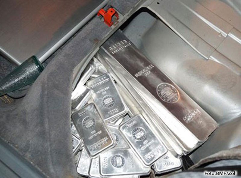 Zoll stoppte 65kg Geiger-Silberbarren bei Schmuggel aus der Schweiz