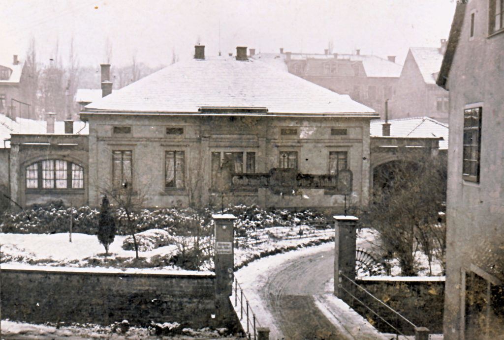 firmengebäude des goldbarren-herstellers agosi in pforzheim am altstädter kirchweg um 1900