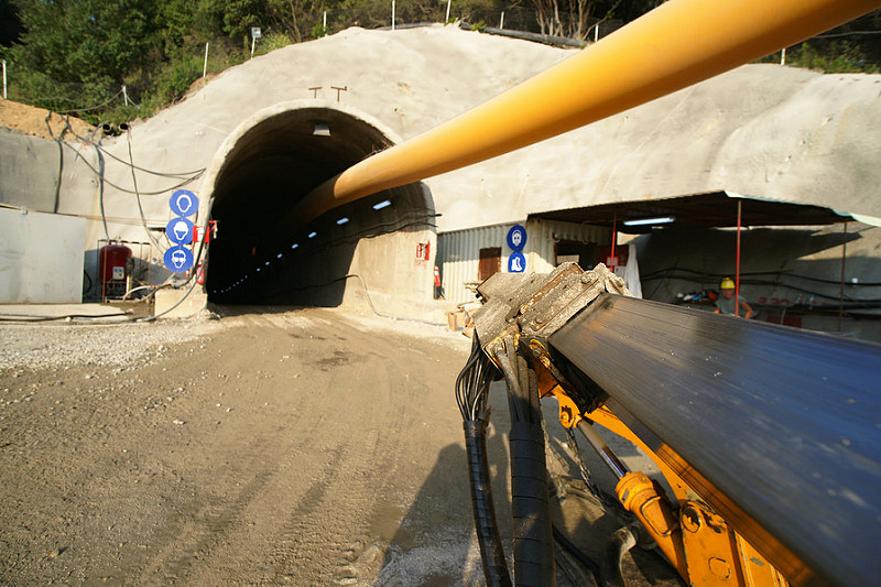 Eingang zur Goldmine in Olympia Griechenland